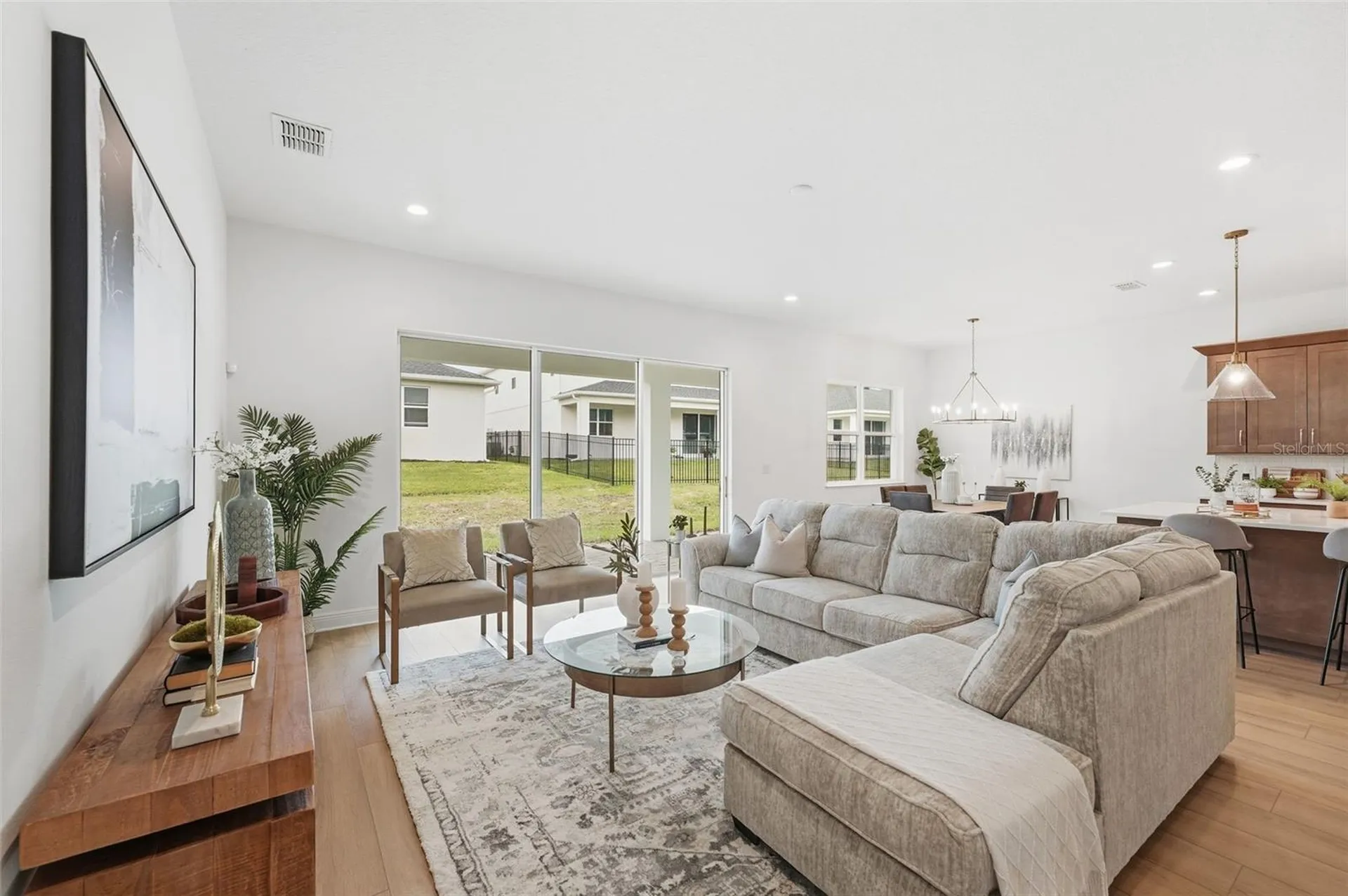1365 Pinecliff Drive Apopka FL 32703