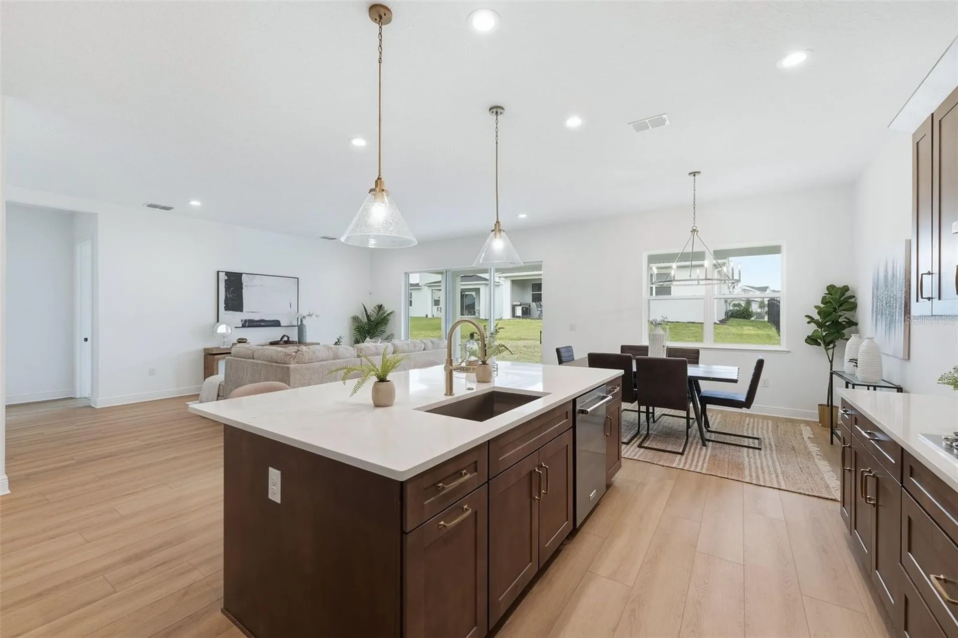 1365 Pinecliff Drive Apopka FL 32703