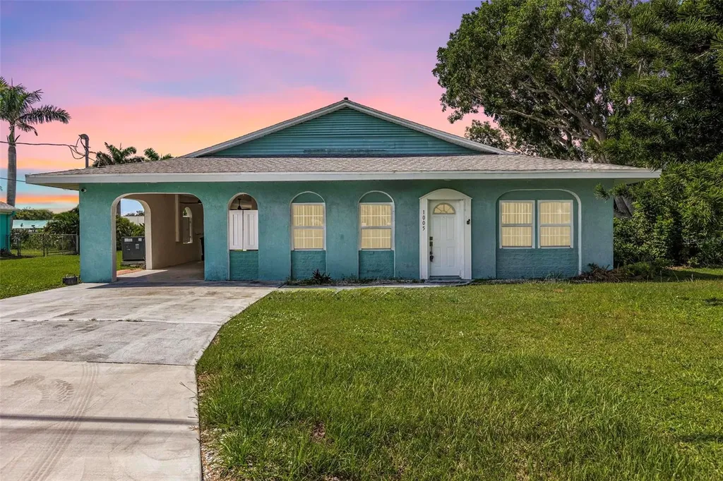 1005 Alston Lane Englewood FL 34223