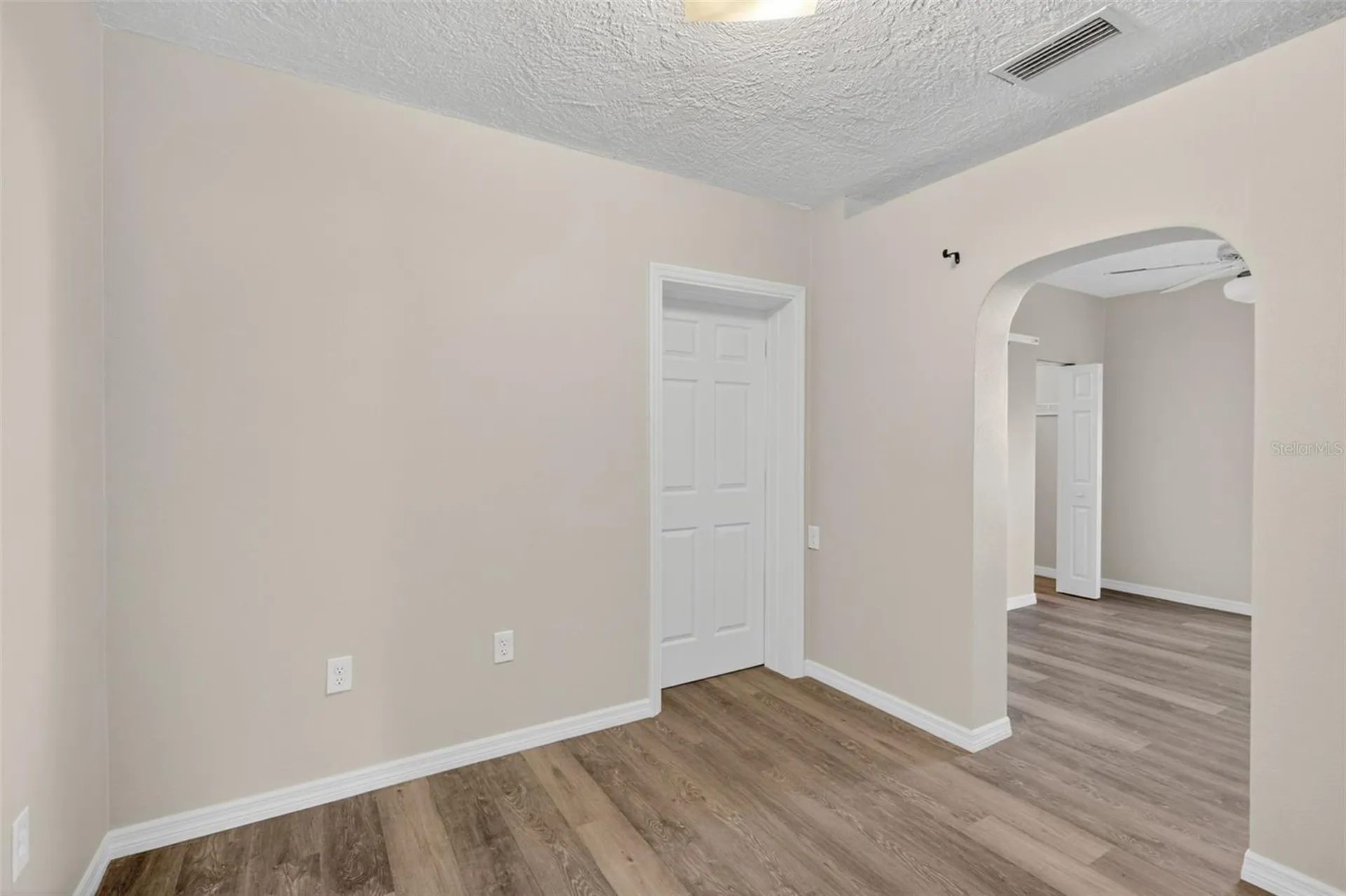 1005 Alston Lane Englewood FL 34223