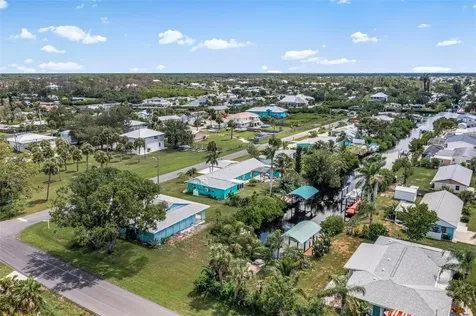1005 Alston Lane Englewood FL 34223