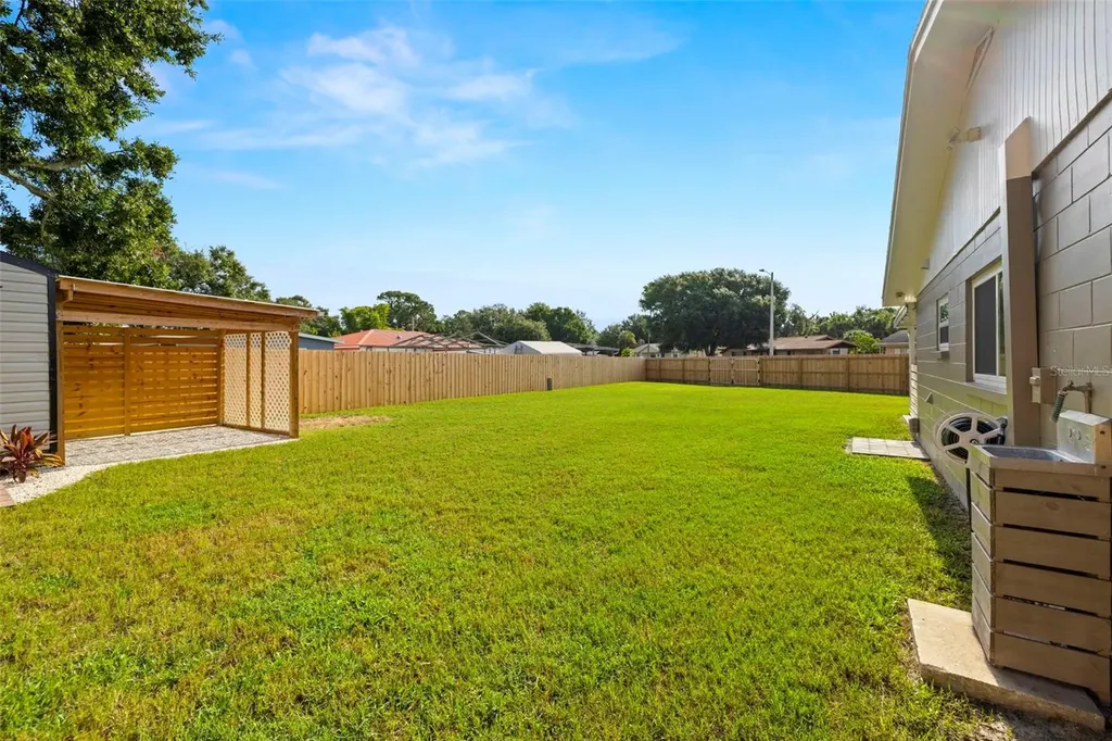 6545 S West Shore Circle Tampa FL 33616