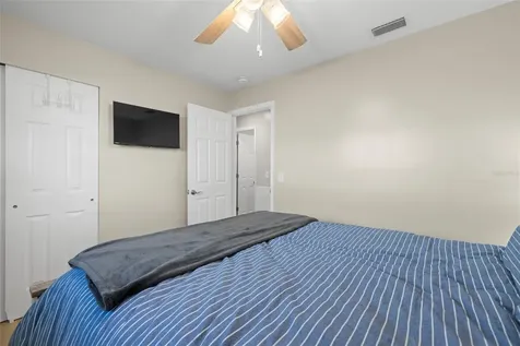 6545 S West Shore Circle Tampa FL 33616