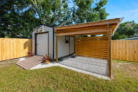 6545 S West Shore Circle Tampa FL 33616