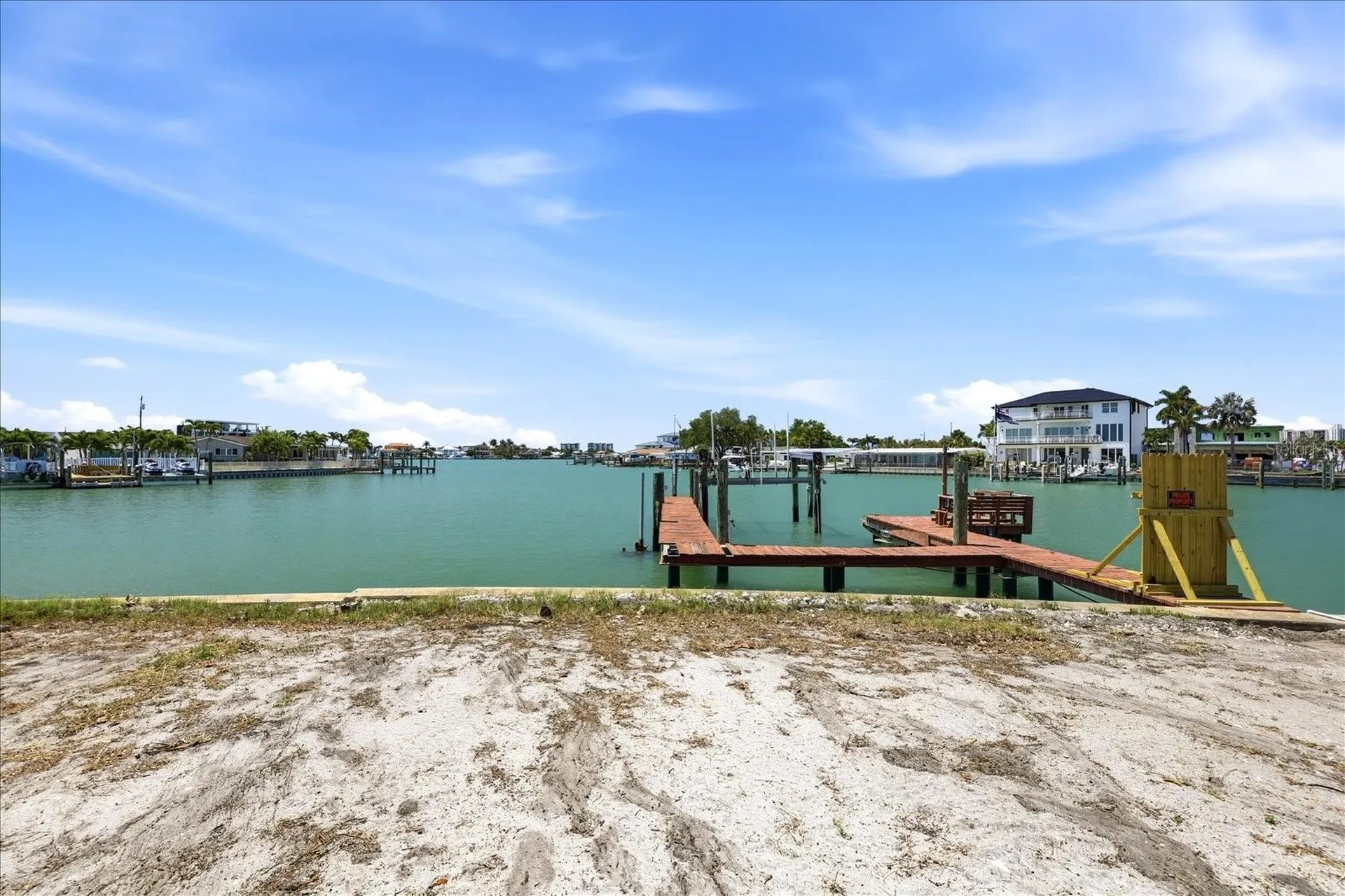 7998 1st Avenue S St Petersburg FL 33707