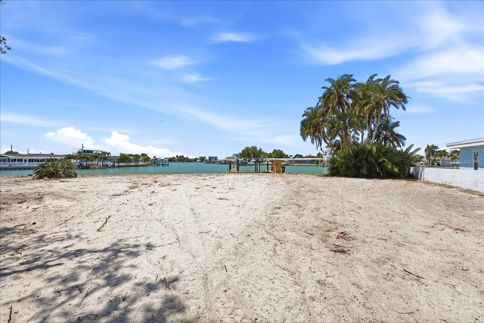 7998 1st Avenue S St Petersburg FL 33707