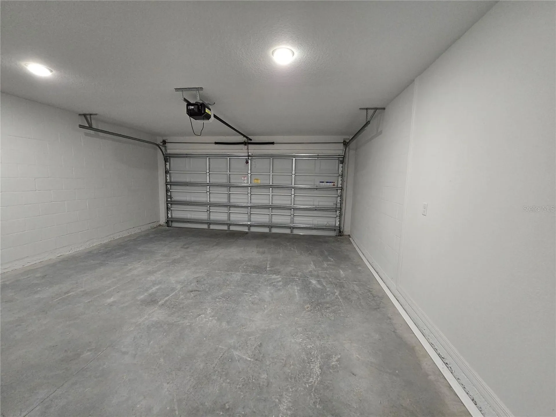 2441 Oakwood Lane Davenport FL 33837