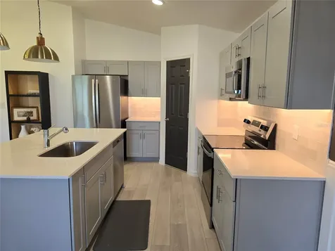 2441 Oakwood Lane Davenport FL 33837
