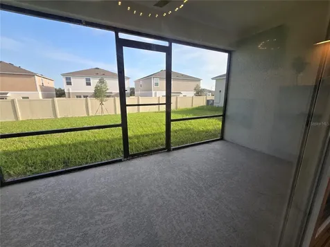 2441 Oakwood Lane Davenport FL 33837