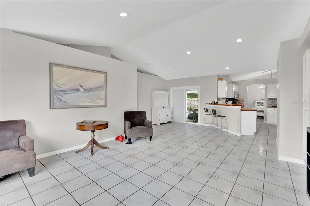 623 Oakpark Loop Davenport FL 33837