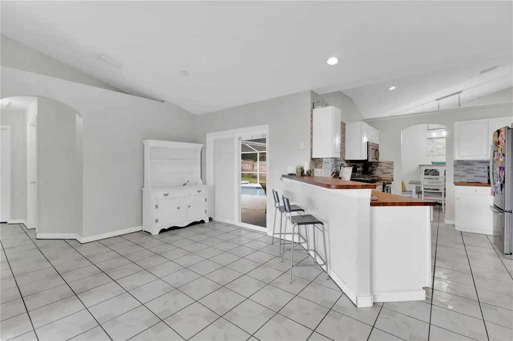 623 Oakpark Loop Davenport FL 33837