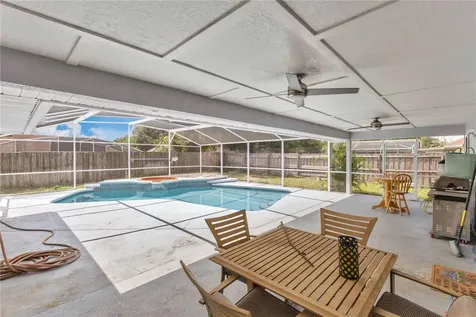 623 Oakpark Loop Davenport FL 33837