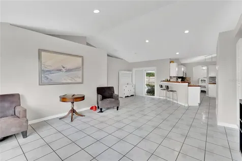 623 Oakpark Loop Davenport FL 33837