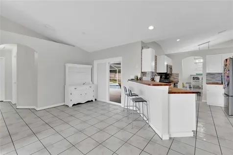 623 Oakpark Loop Davenport FL 33837