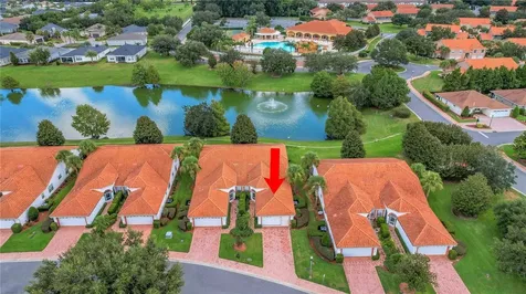 5162 Harbour Drive Oxford FL 34484