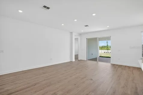 899 Arbor Green Trail St Cloud FL 34771
