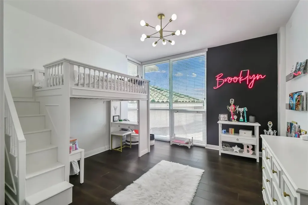 450 Knights Run Avenue Tampa FL 33602