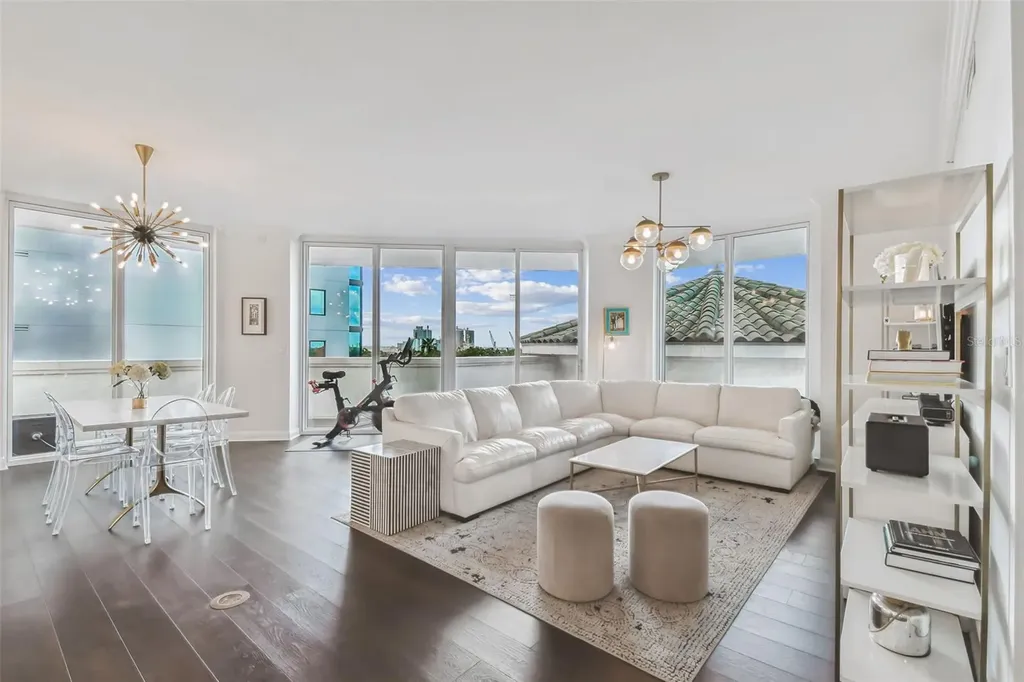 450 Knights Run Avenue Tampa FL 33602
