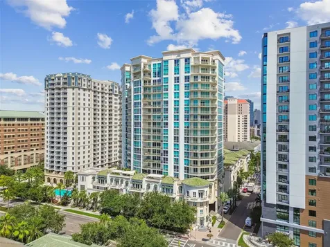 450 Knights Run Avenue Tampa FL 33602