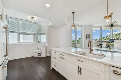 450 Knights Run Avenue Tampa FL 33602