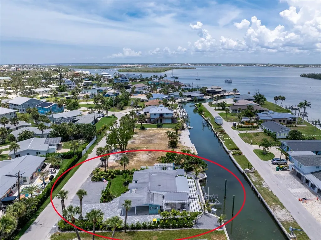 1265 Holiday Drive Englewood FL 34223