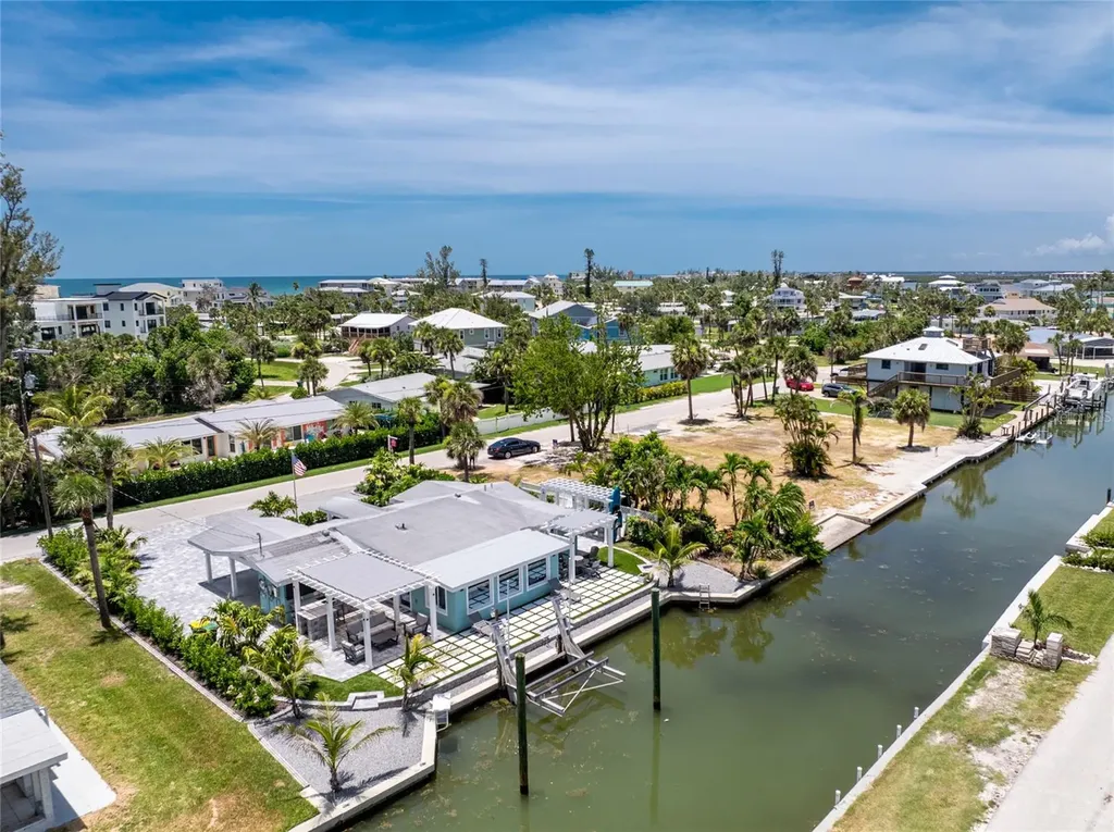 1265 Holiday Drive Englewood FL 34223