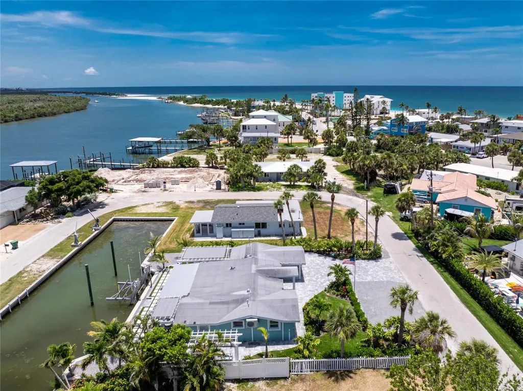 1265 Holiday Drive Englewood FL 34223