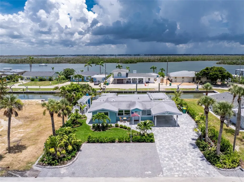 1265 Holiday Drive Englewood FL 34223