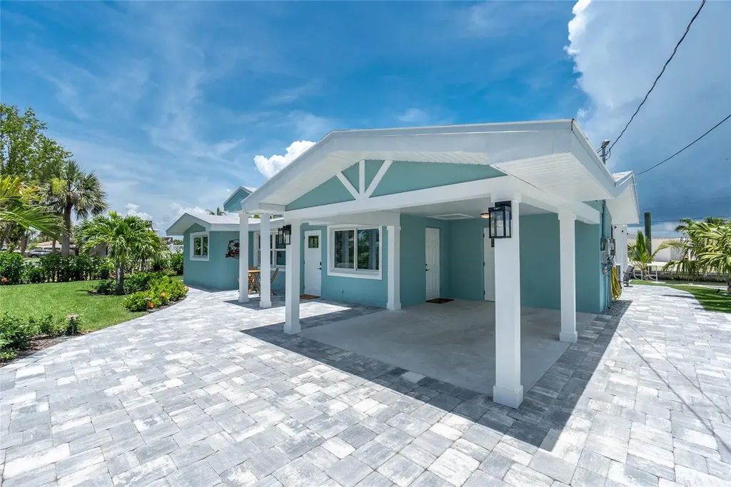 1265 Holiday Drive Englewood FL 34223