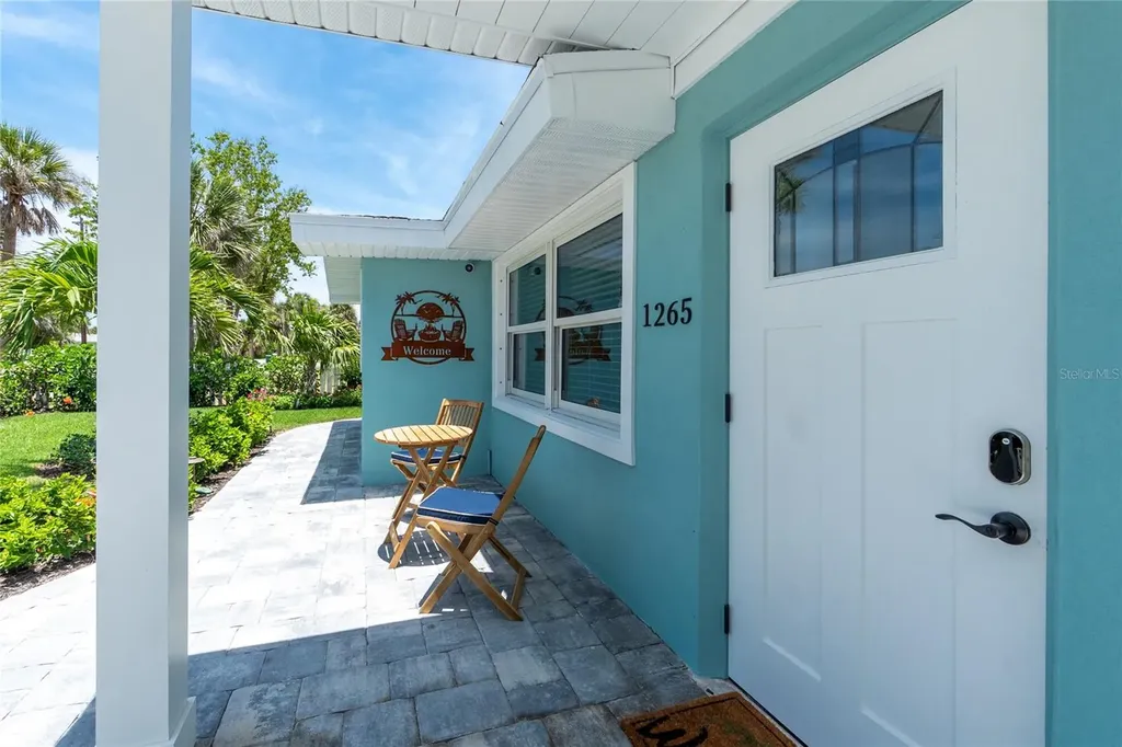 1265 Holiday Drive Englewood FL 34223