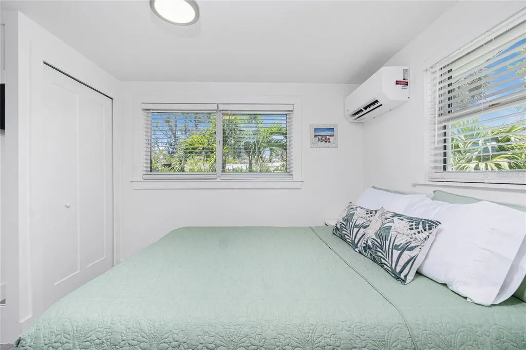 1265 Holiday Drive Englewood FL 34223