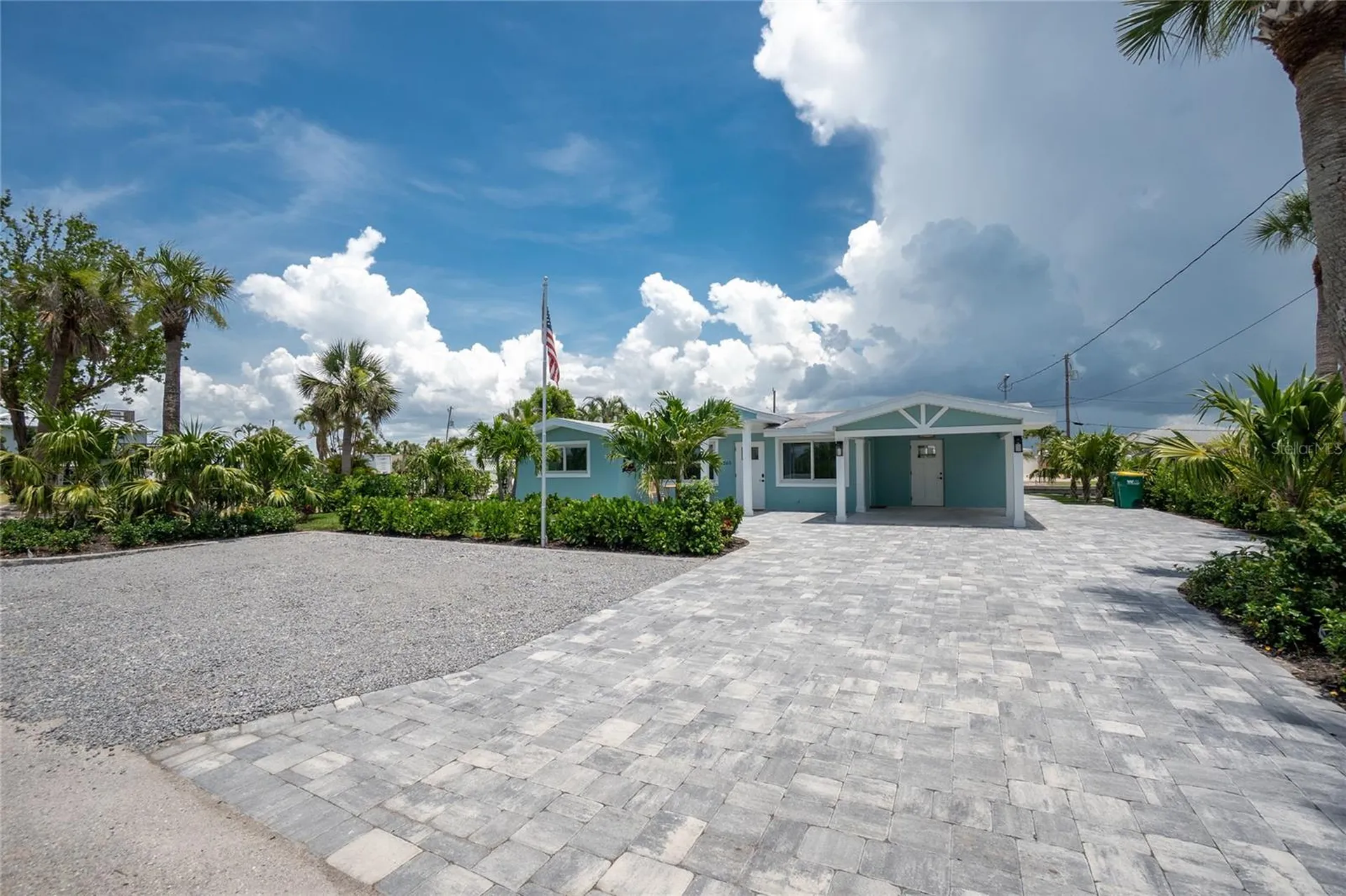 1265 Holiday Drive Englewood FL 34223