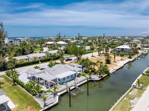 1265 Holiday Drive Englewood FL 34223