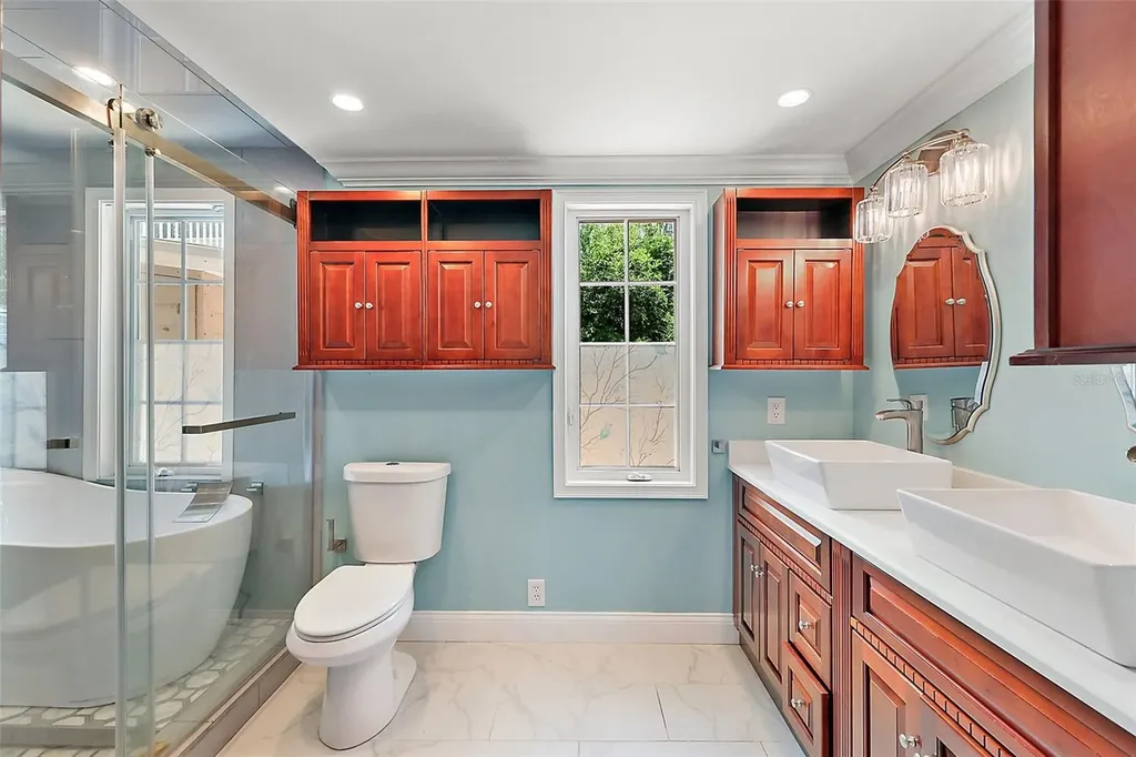 507 Lakeshore Drive Eustis FL 32726