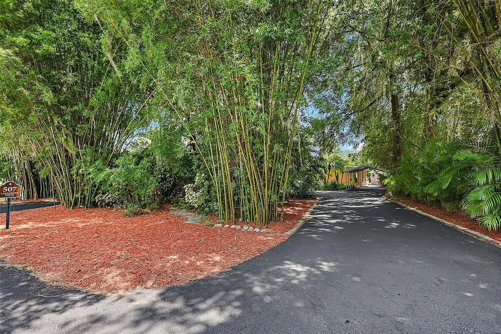 507 Lakeshore Drive Eustis FL 32726