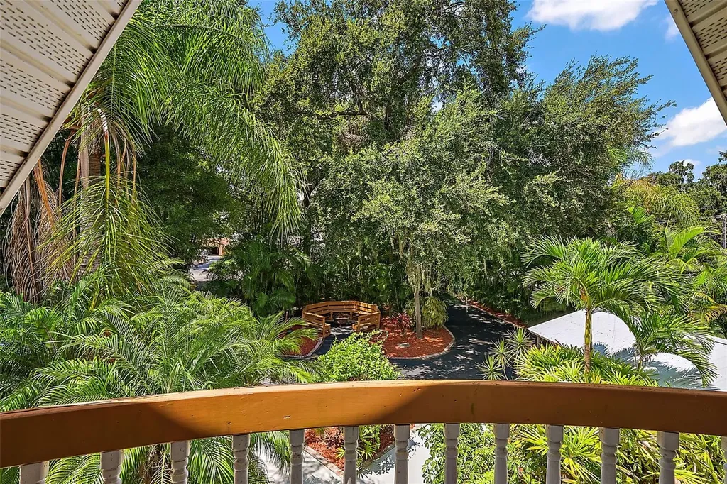 507 Lakeshore Drive Eustis FL 32726