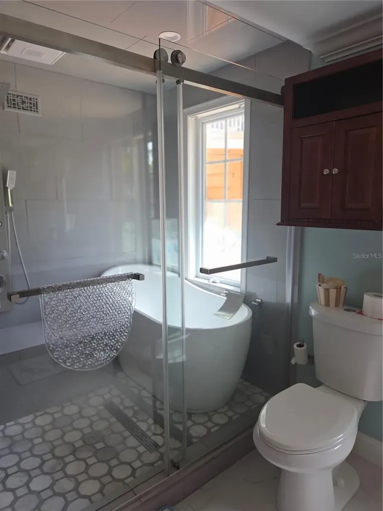 507 Lakeshore Drive Eustis FL 32726
