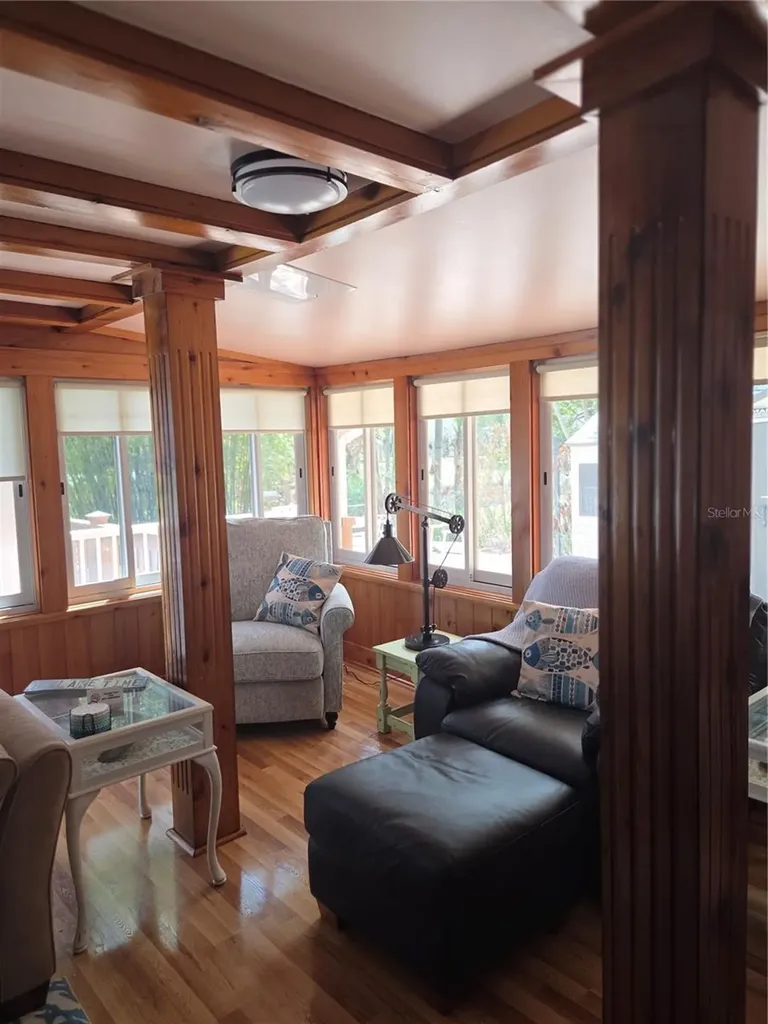 507 Lakeshore Drive Eustis FL 32726