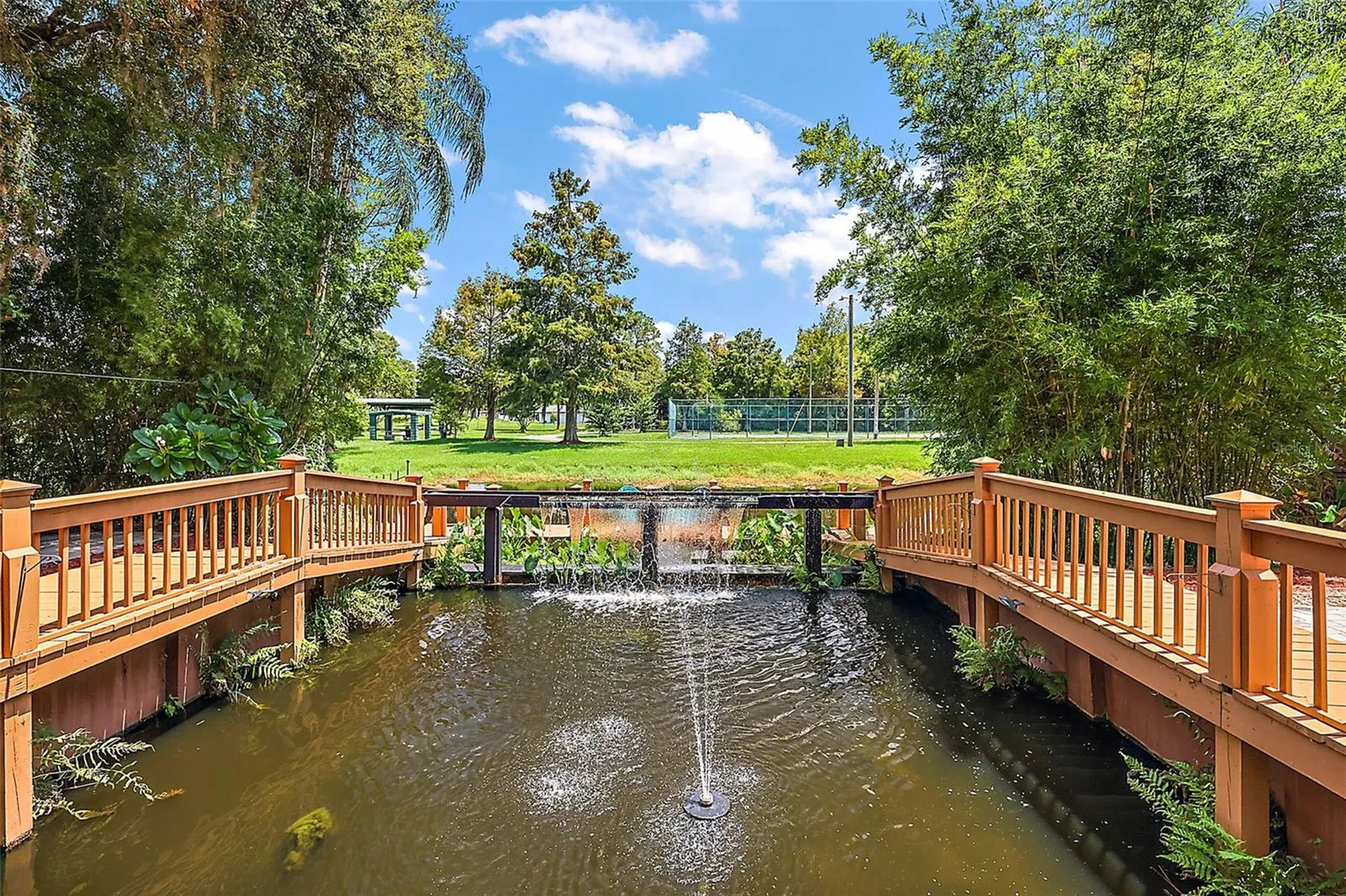 507 Lakeshore Drive Eustis FL 32726