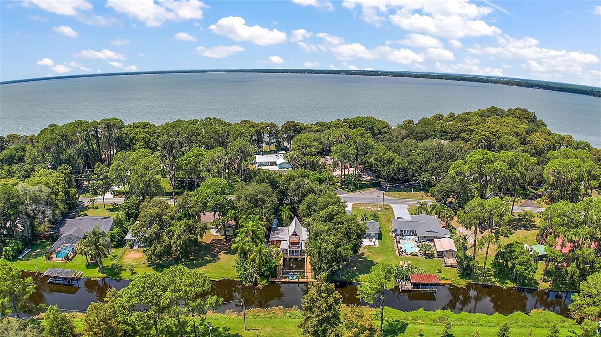507 Lakeshore Drive Eustis FL 32726