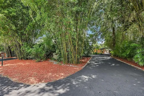 507 Lakeshore Drive Eustis FL 32726