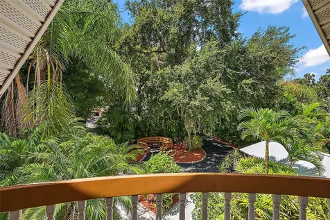 507 Lakeshore Drive Eustis FL 32726