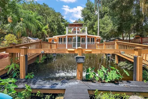 507 Lakeshore Drive Eustis FL 32726