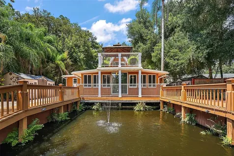 507 Lakeshore Drive Eustis FL 32726