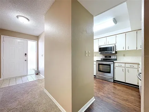 2020 Lakeview Drive Clearwater FL 33763