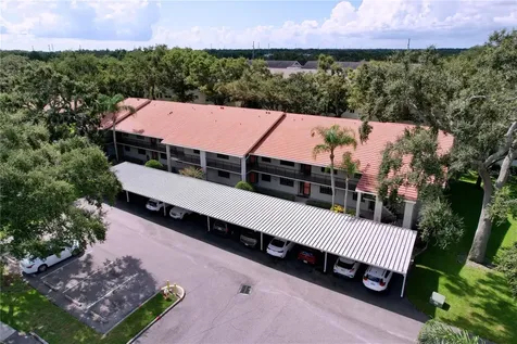 2020 Lakeview Drive Clearwater FL 33763