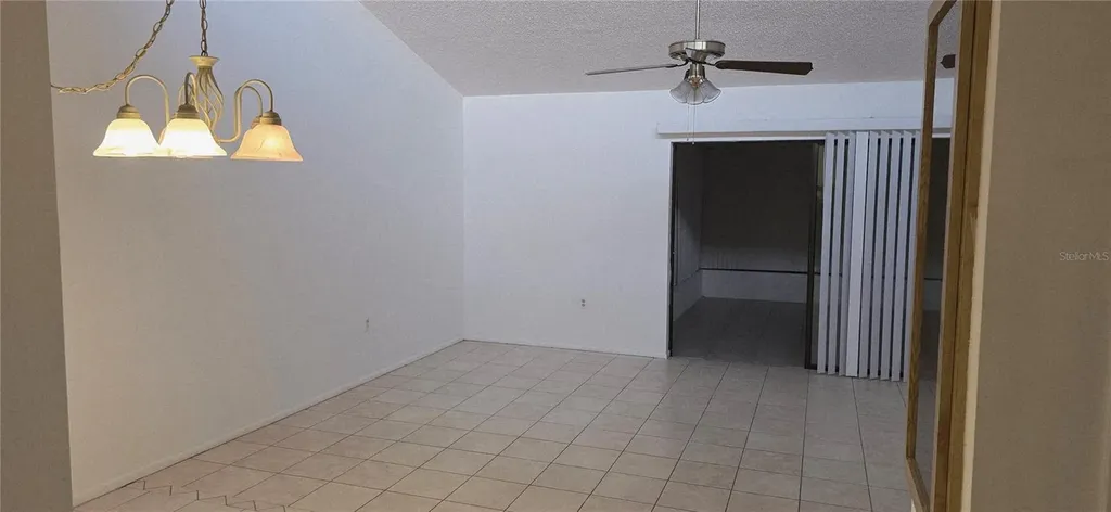 2214 Oak Wind Drive Holiday FL 34691