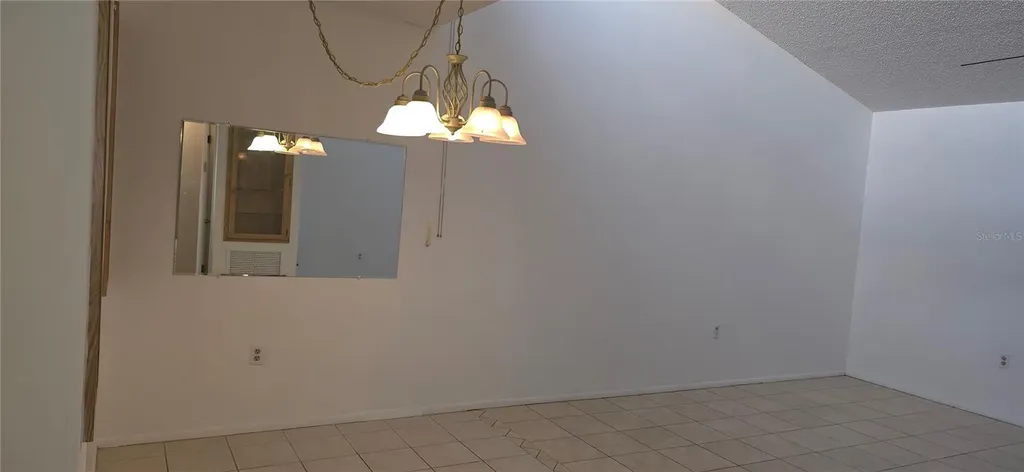 2214 Oak Wind Drive Holiday FL 34691