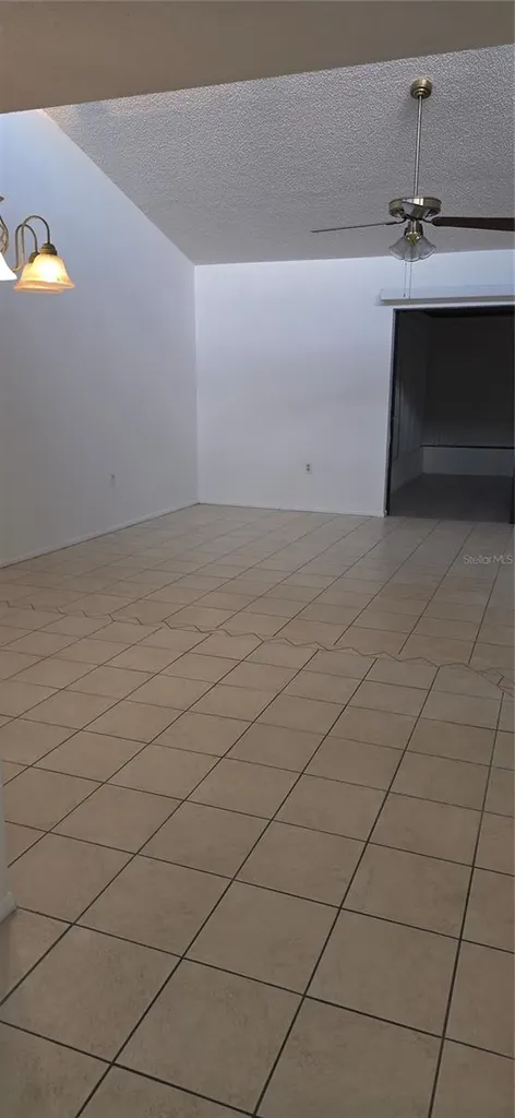 2214 Oak Wind Drive Holiday FL 34691