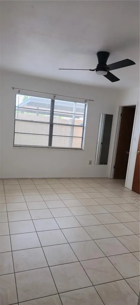 2214 Oak Wind Drive Holiday FL 34691